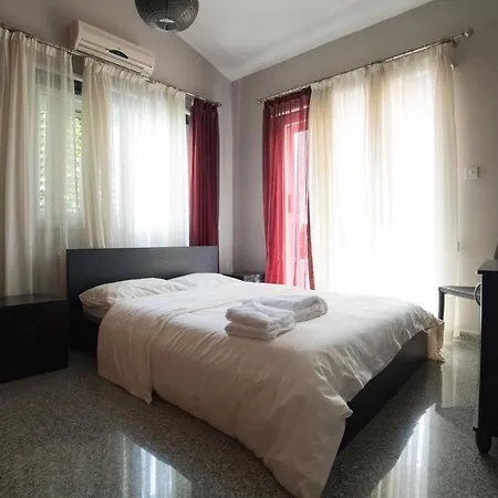 Chris Tatil Evi
